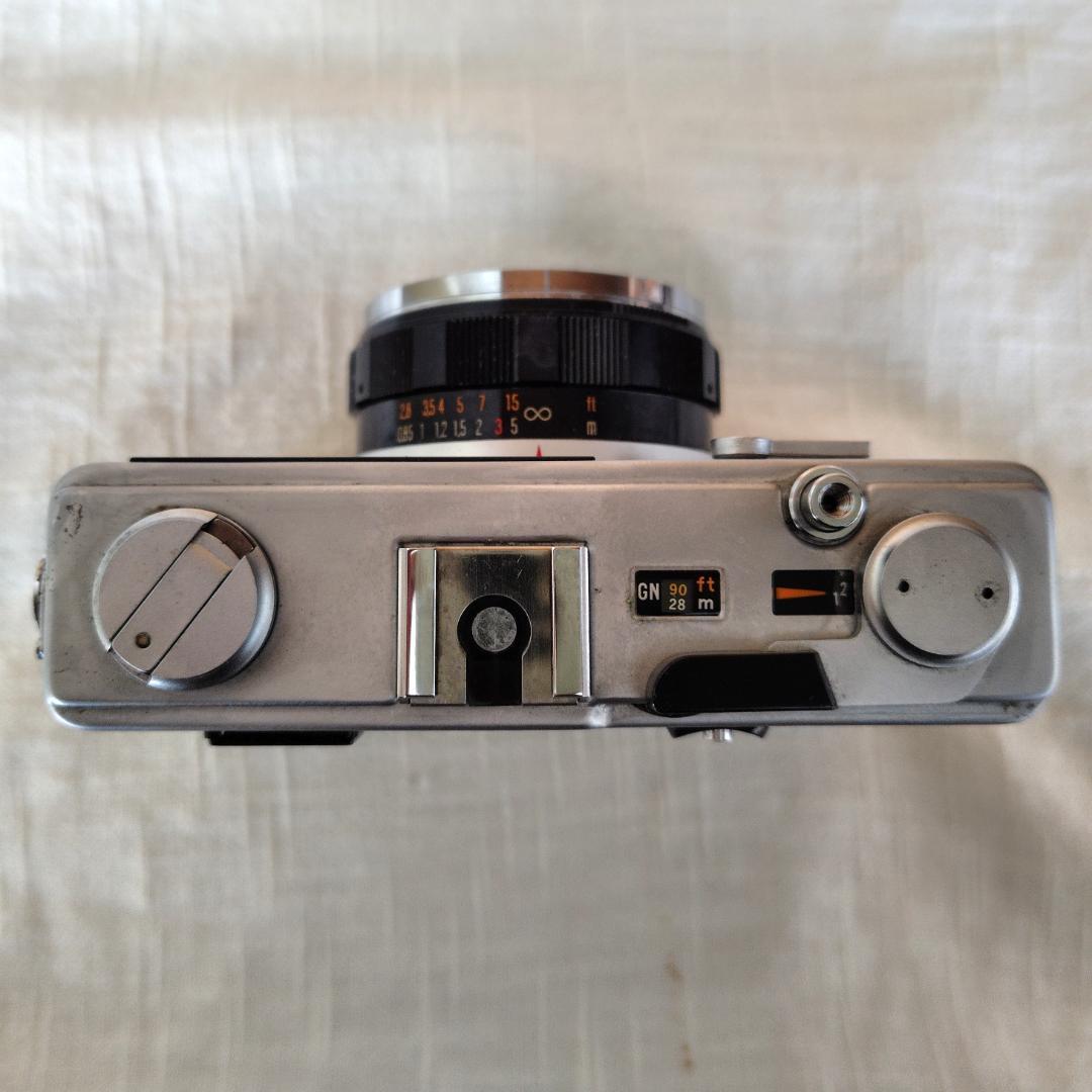 OLYMPUS コンパクトカメラ 35DC 40mmF1.7、専用ケース付き
