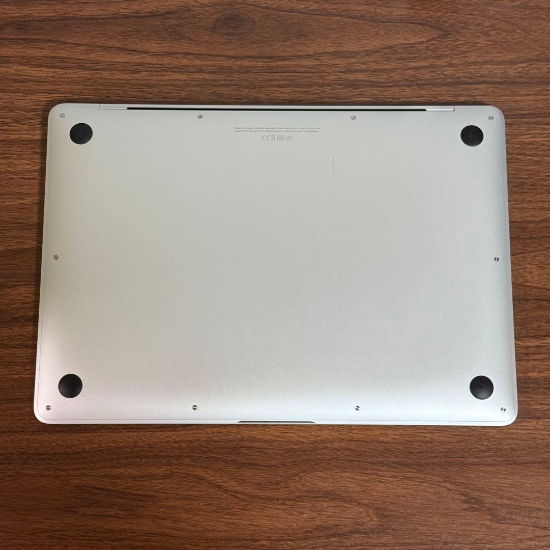 【最終値下】MacBook Air 2020 Intel/8GB/512GB