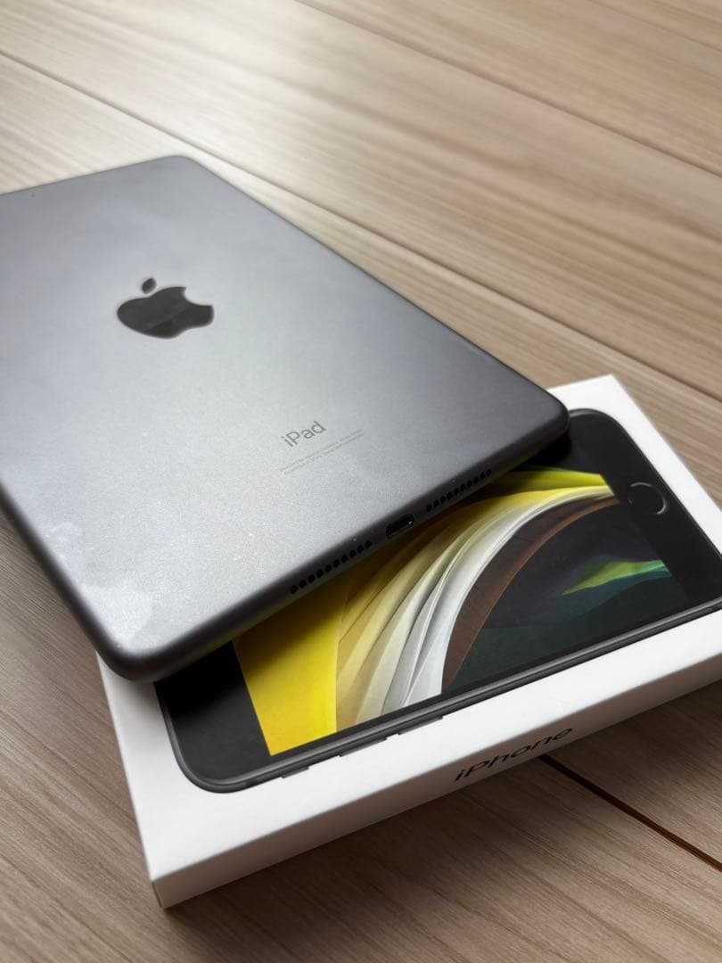 Apple iPad mini 5 スペースグレー 本体