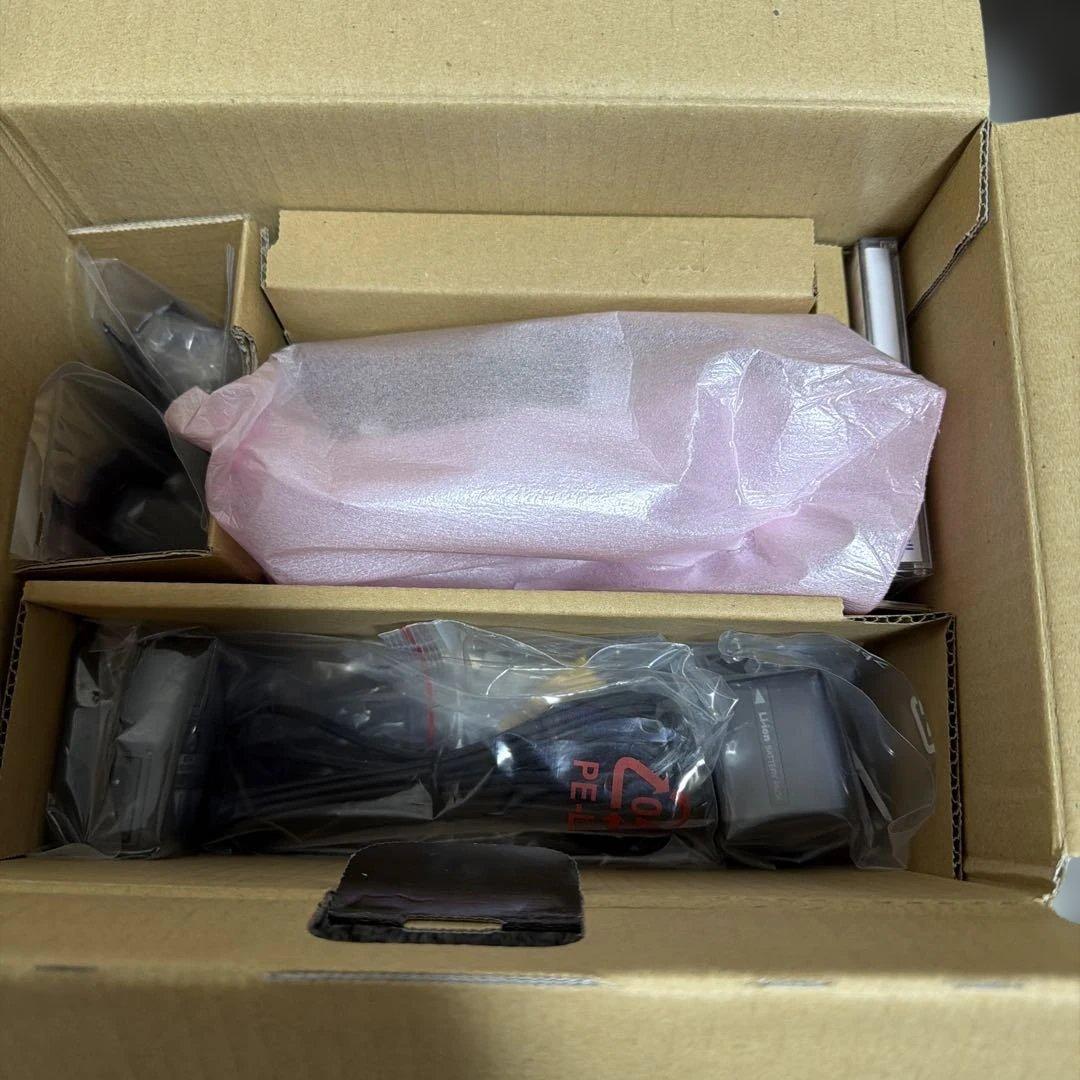 ビデオカメラHITACHI DZ-MV580