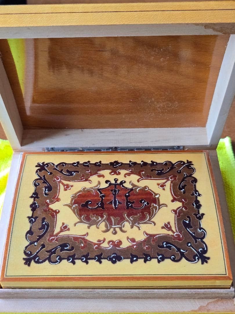 イタリア土産　木製四段ボックス　ジュエリーボックス　宝石箱　工芸品