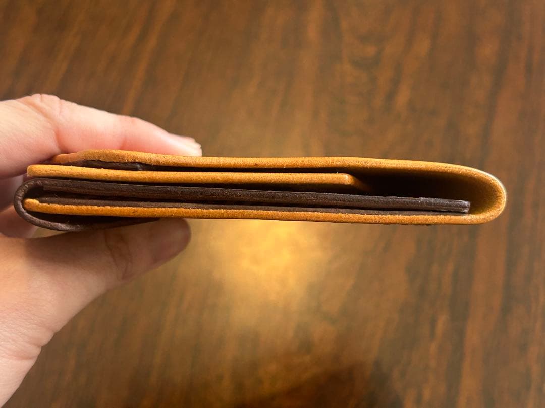 本革 ミニ財布 コンパクト財布 ハンドメイド レザー 手縫い 二つ折り　財布