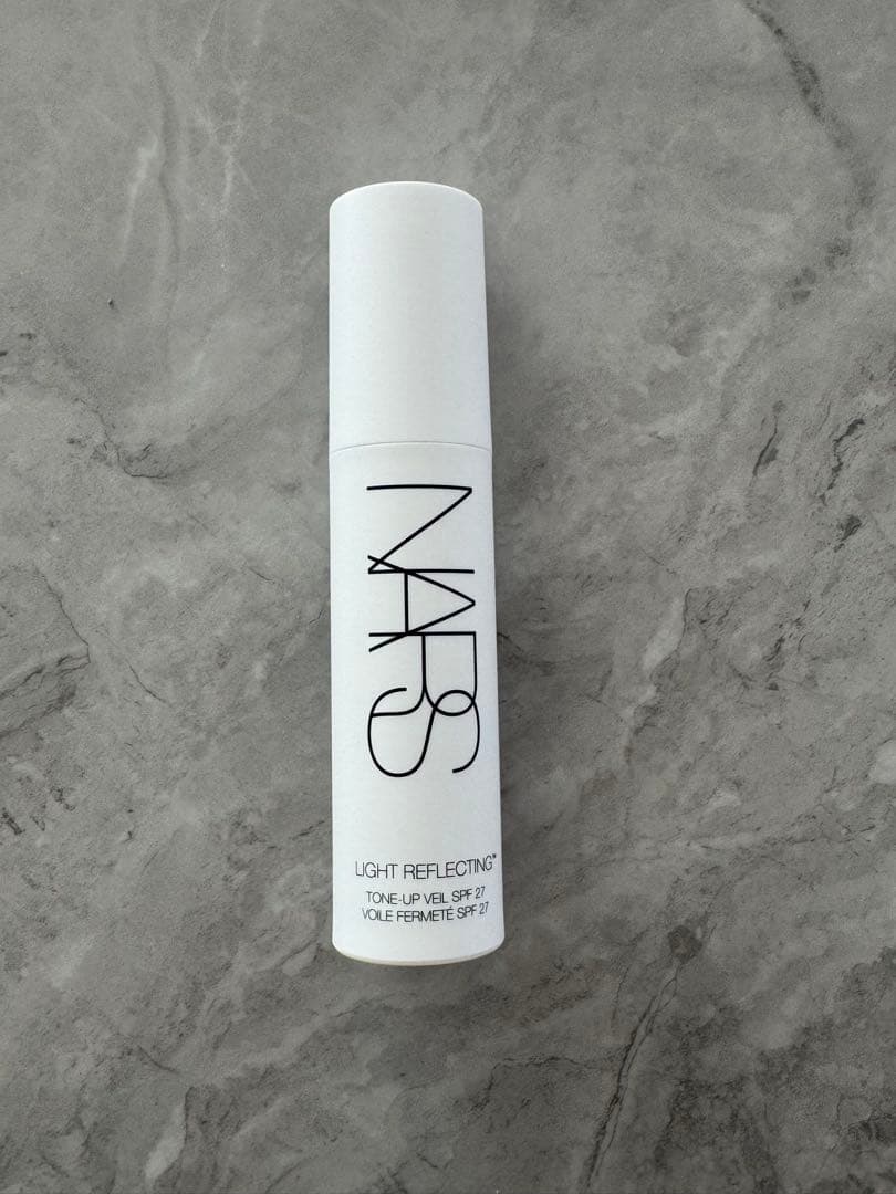 NARS ライトリフティング ファンデーション トーンアップヴェール セット