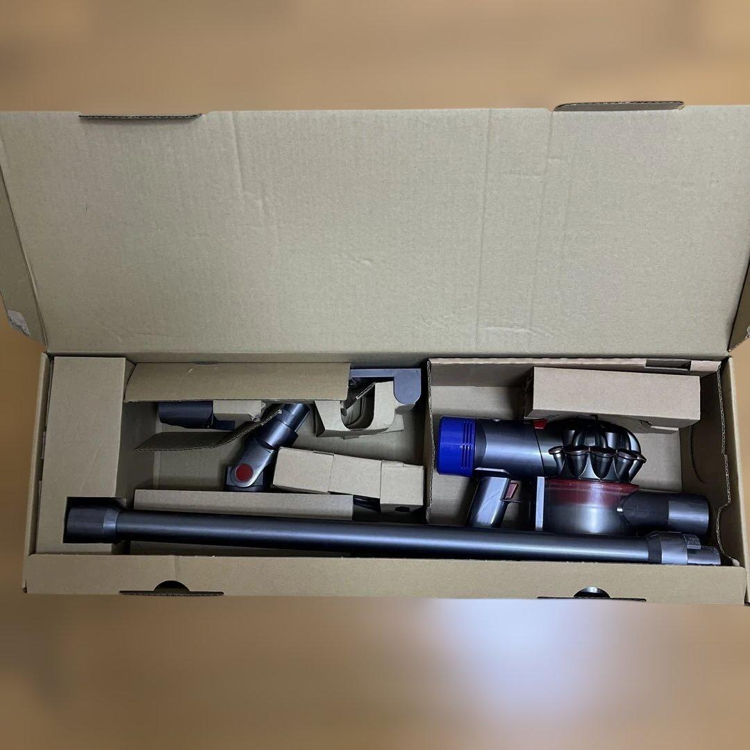 Dyson cyclone v10 SV10 スティック式掃除機　コードレス