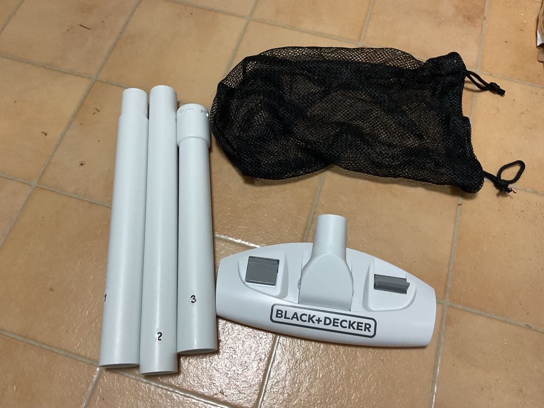 BLACK+DECKER コンパクト掃除機延長ホース付き