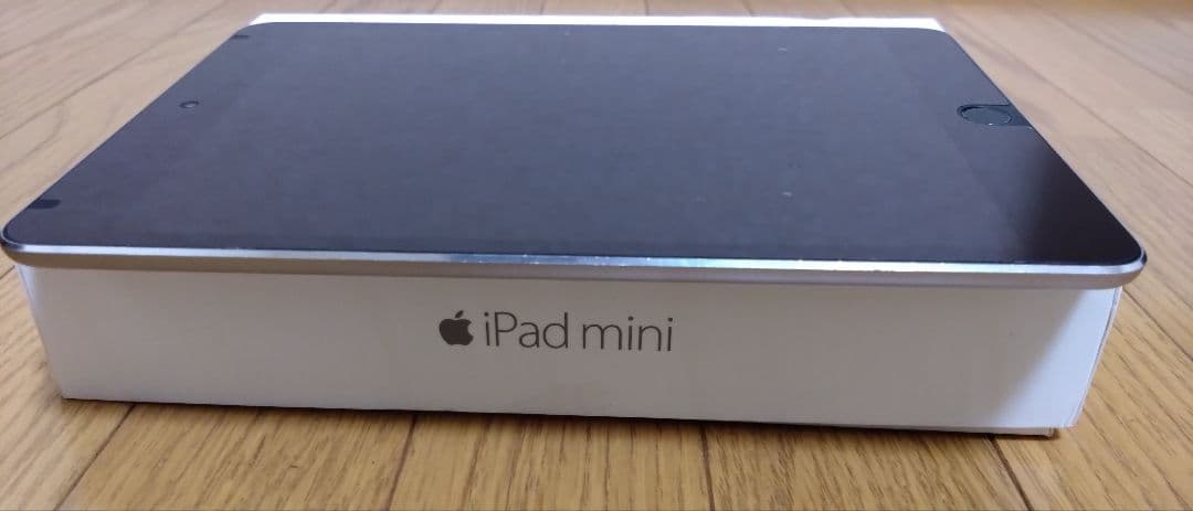 iPad mini4 128GB WiFiモデル　本体のみ