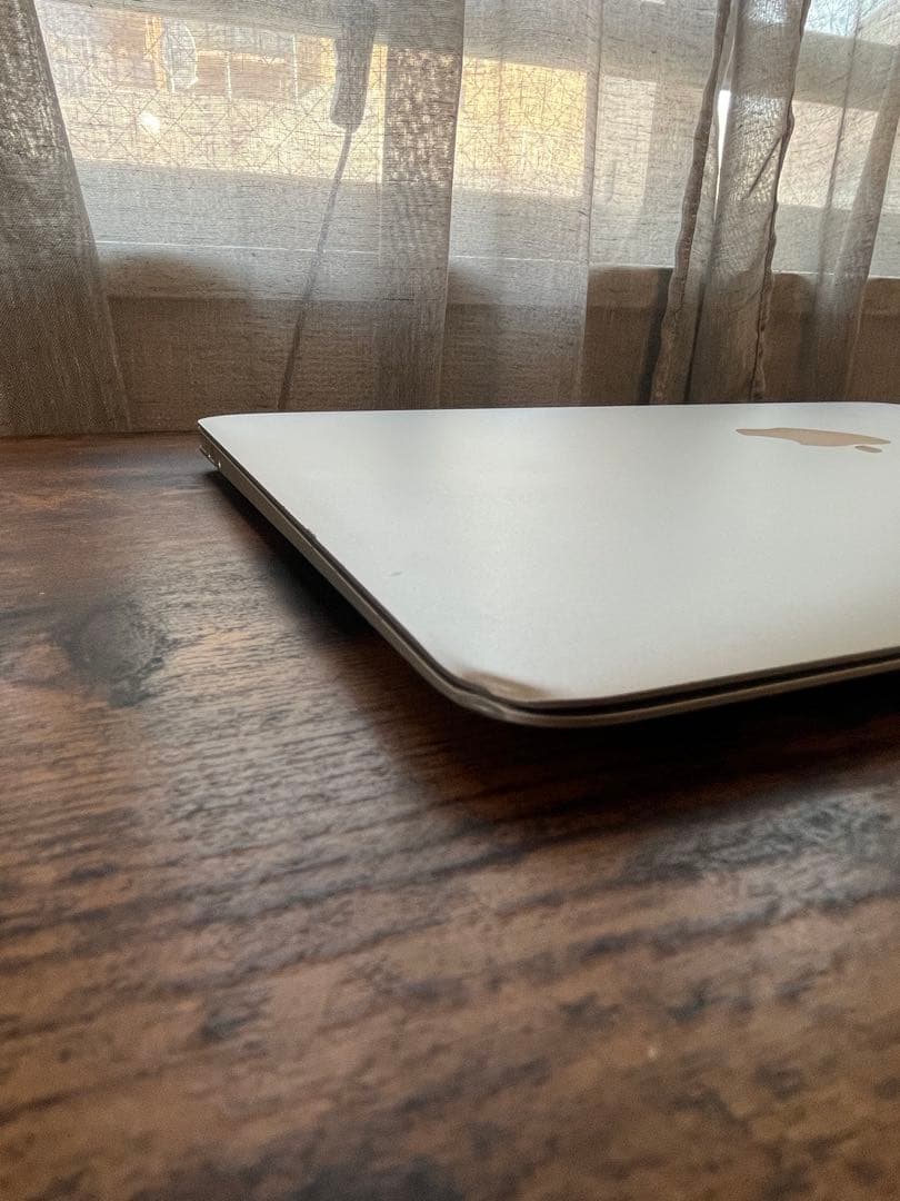 【タイムセール中】MacBook Air 2015 13インチ SSD121GB