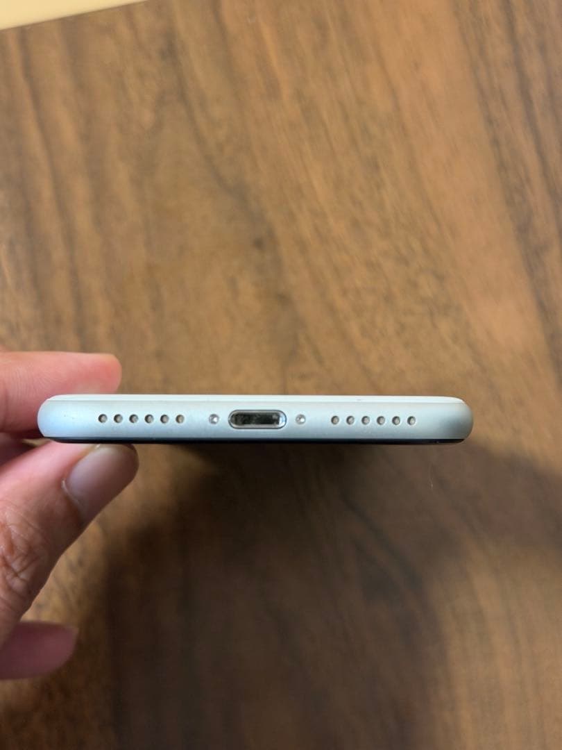 Apple iPhoneSE2 ホワイト 64GB