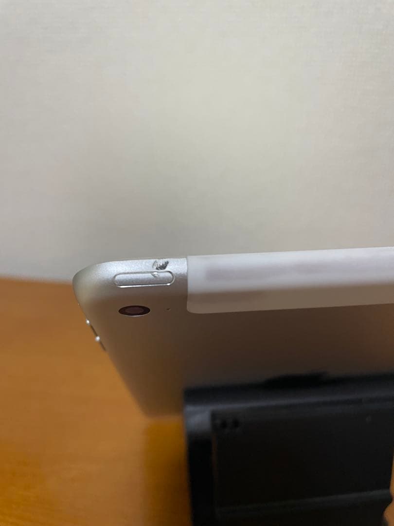 iPad Mini 4 (7.9インチ) 32GB SIM フリー