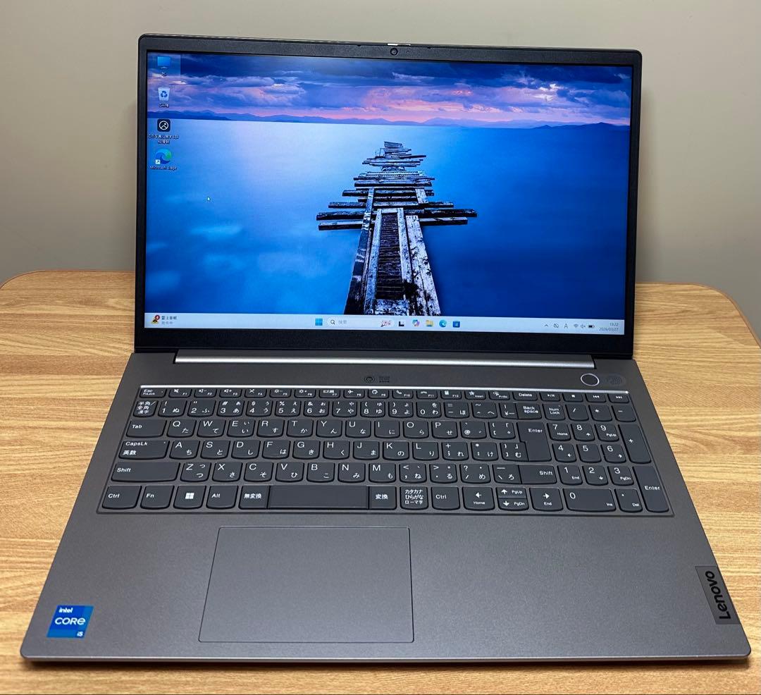 美品 Lenovo ノート　i5 gen 11, 多めストレージ