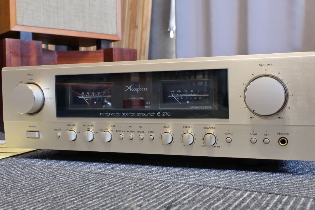 Accuphase E-270 プリメインアンプ　美品