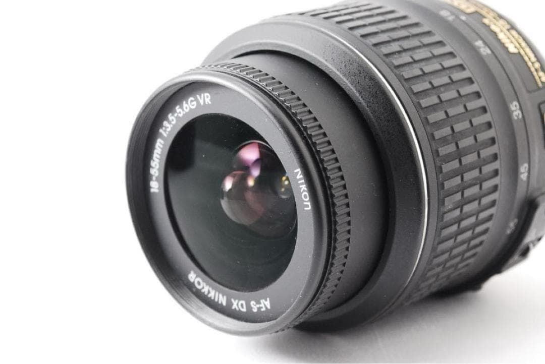 美品 Nikon D5300 ダブルレンズ　Wi-Fi搭載 ショット数極少