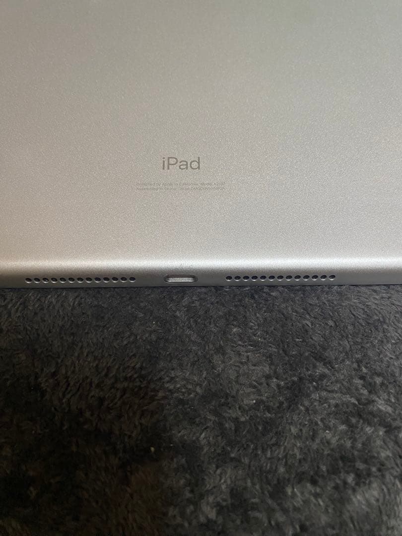 Apple iPad (第7世代) 32GB シルバー