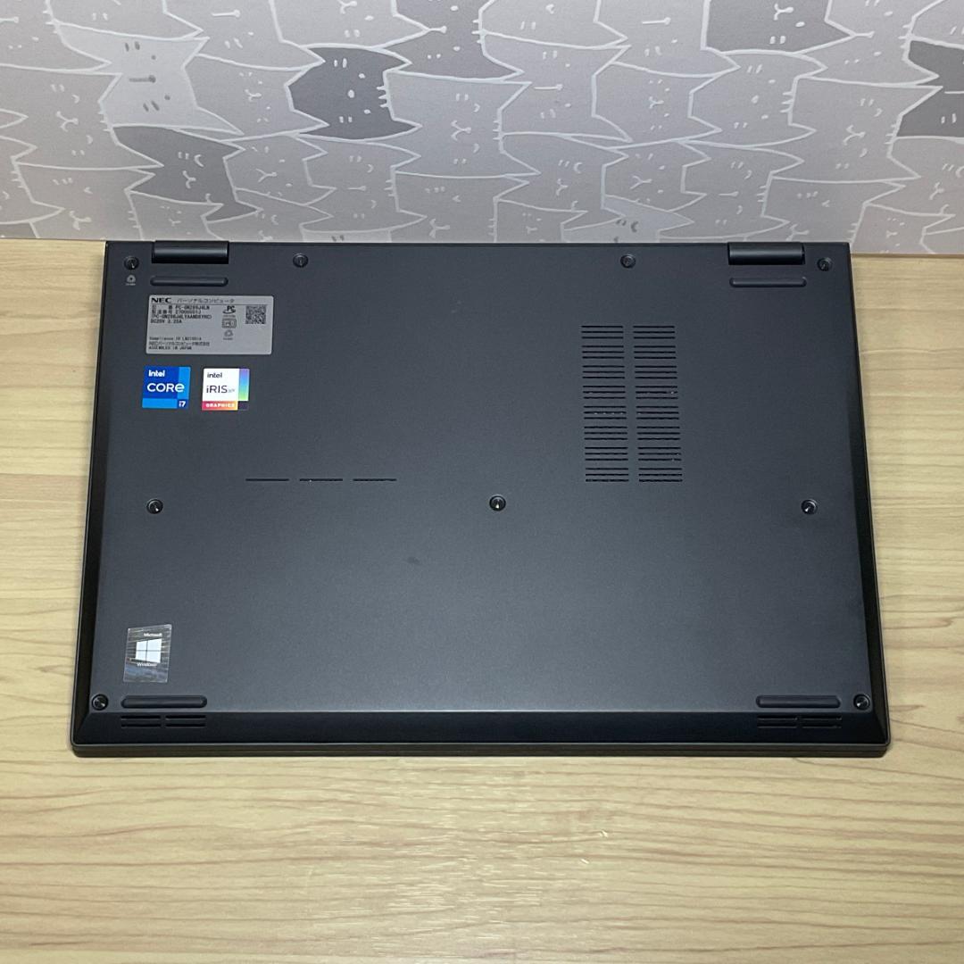 美品・高性能軽量＞NEC Lavie　i7/16G/1000G/Office付