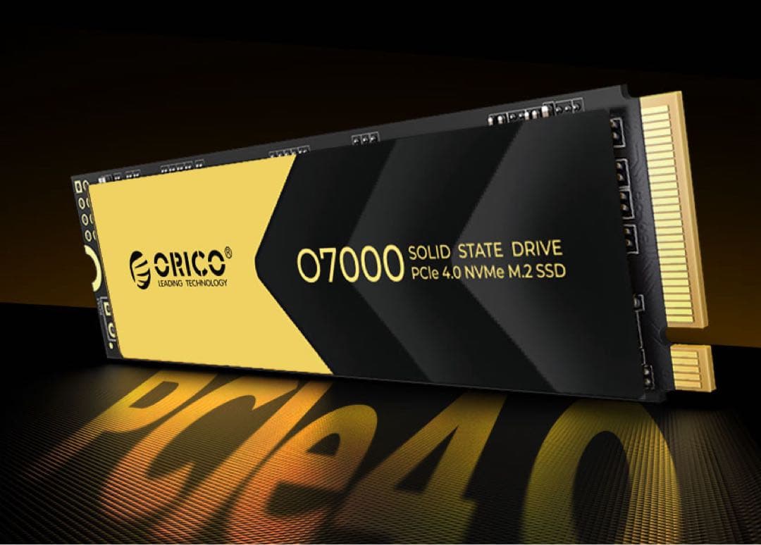 ORICO 2TB PCIe 4.0 NVMe M.2 SSD　外付けケース付き