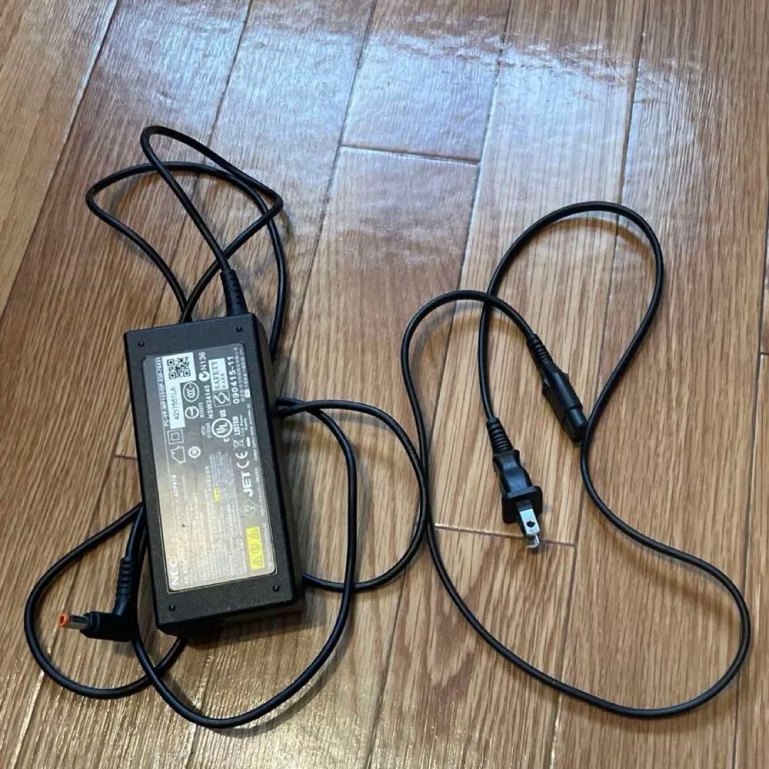 NEC LaVie 15.6インチ ブラック