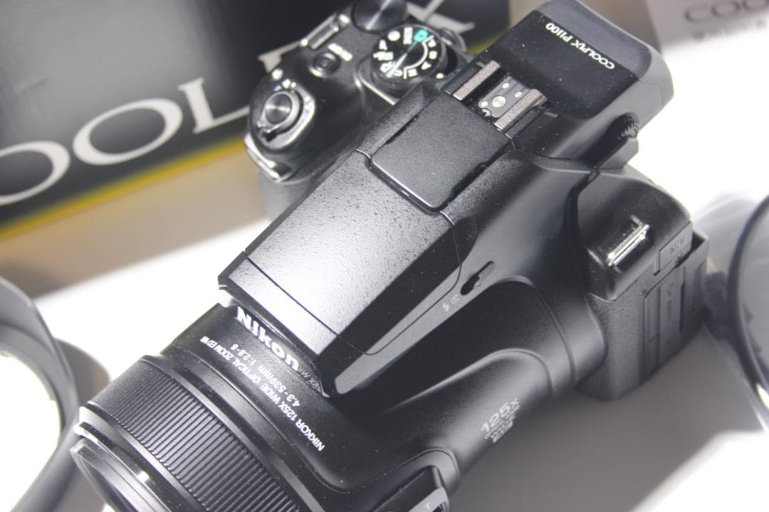 Nikon COOLPIX P1100 　ネオ一眼　コンデジ　良好