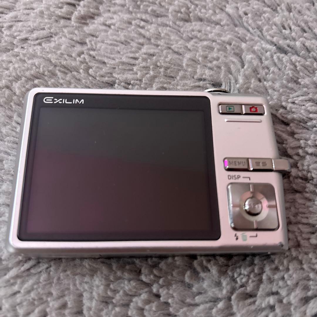 CASIO EXILIM 6.0メガピクセル コンパクトデジタルカメラ