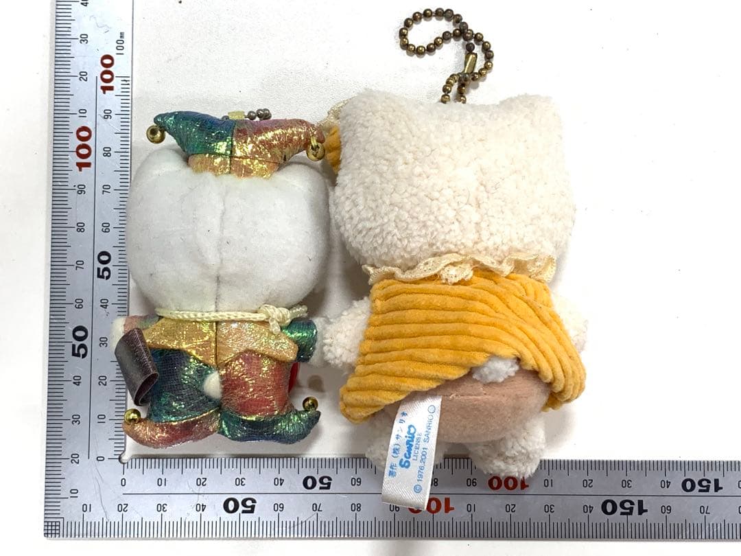 サンリオキャラクター　ぬいぐるみ　キティちゃん　2体セット