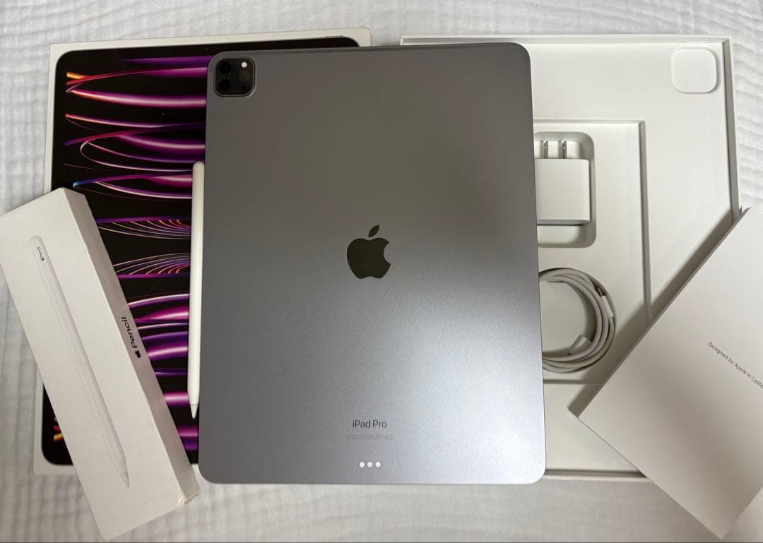 美品iPad Pro12.9インチ第6世代512GB Apple Pencil2