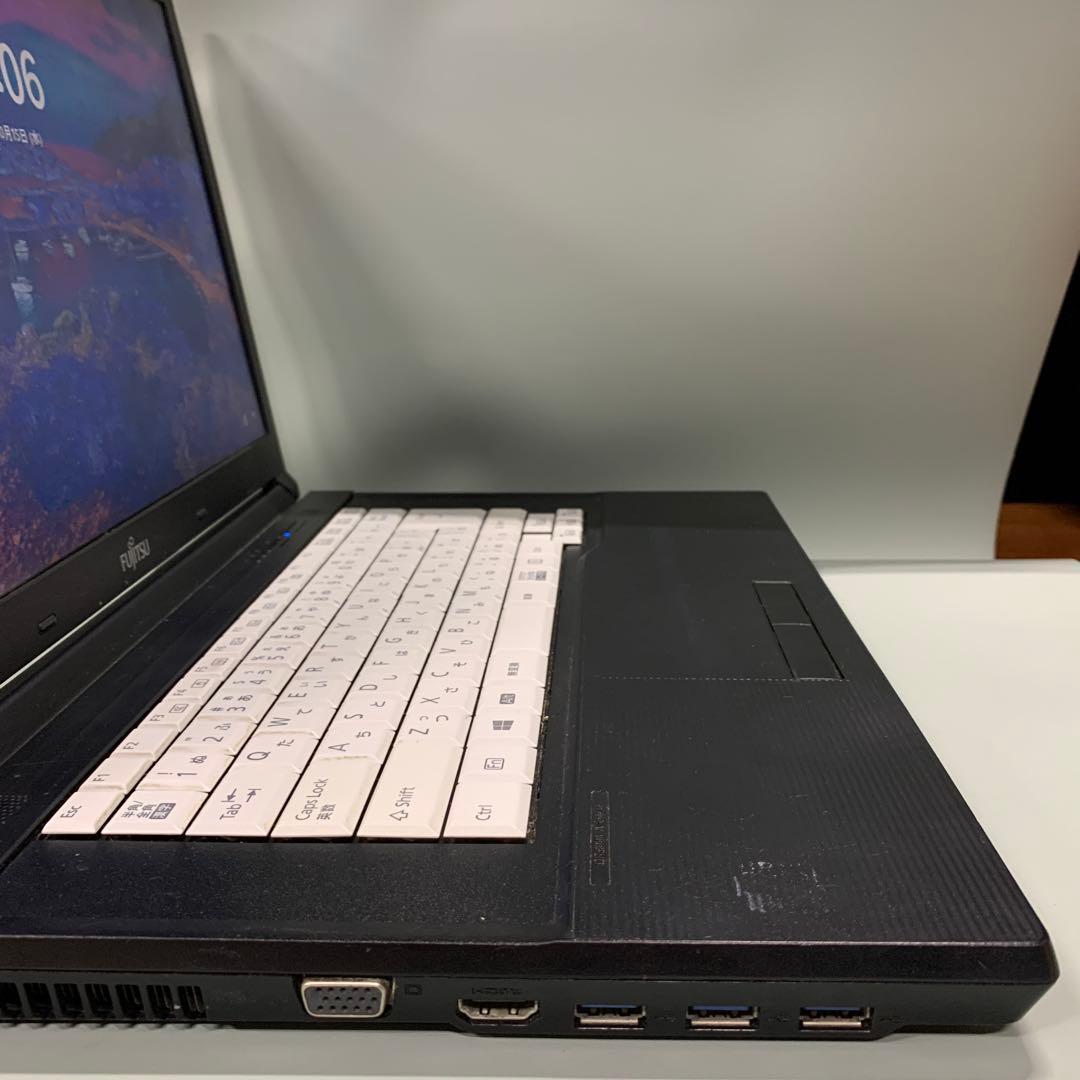 富士通　DVD付き　爆速SSD搭載 Windows11 ノートパソコン