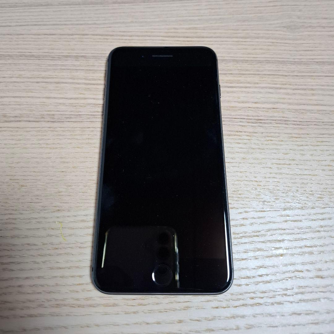 スマートフォン本体 iphone8 plus 64GB 83%