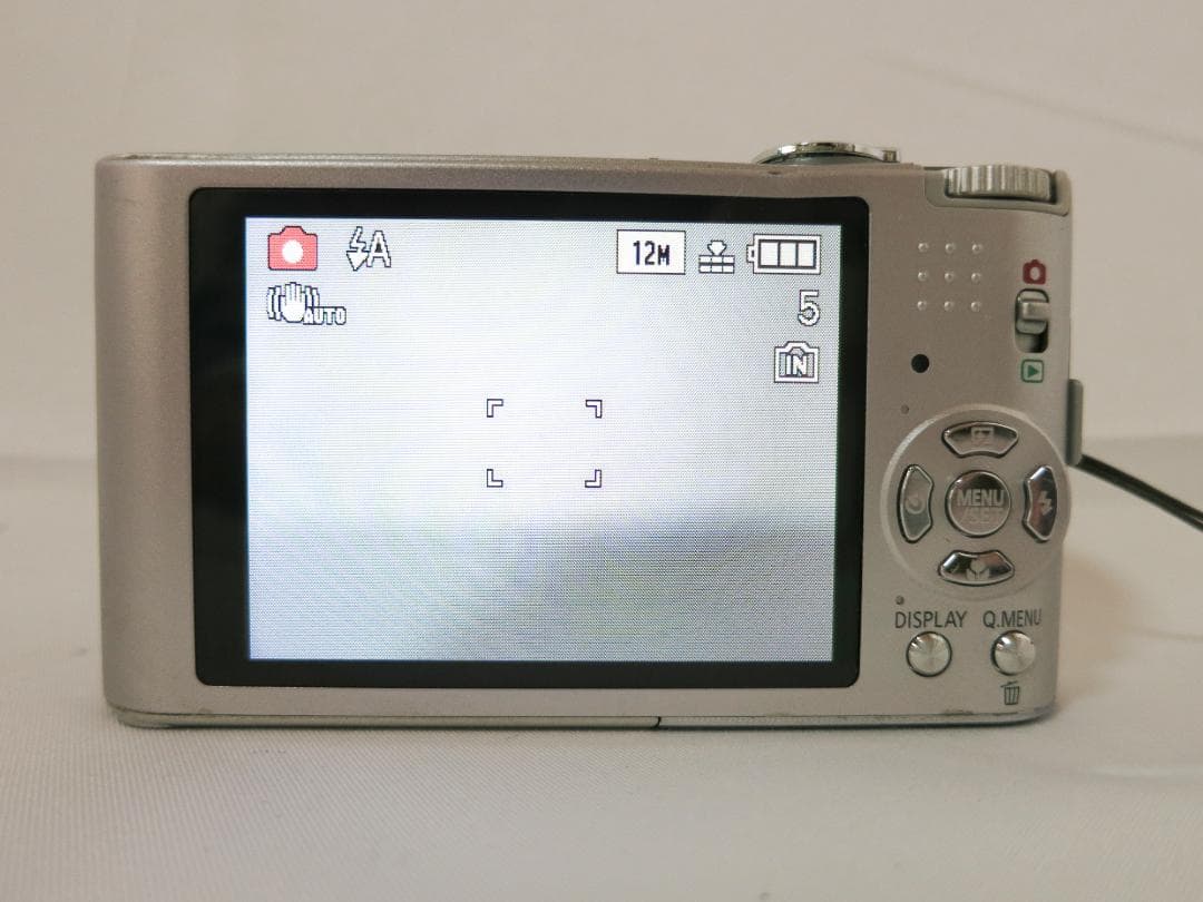 デジタルカメラ Panasonic LUMIX DMC-FX60 シルバー