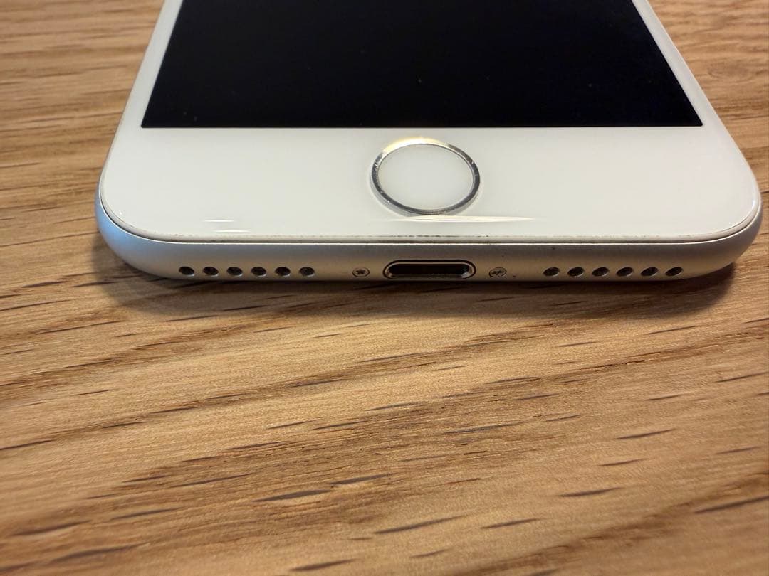 iPhone8 64GB SIMフリー