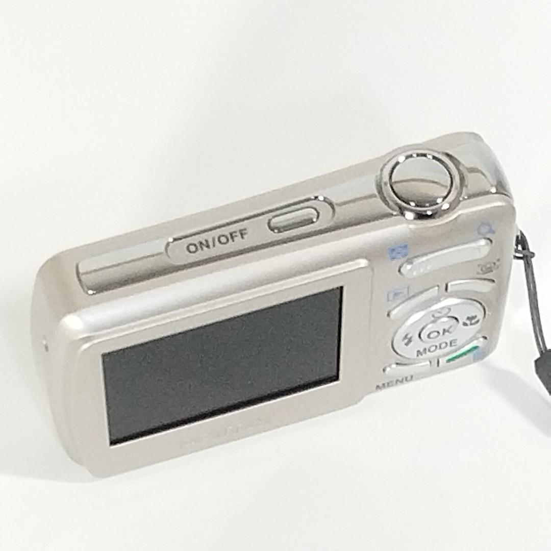 PENTAX Optio E70　美品　デジタルカメラ　電池タイプ　ペンタックス