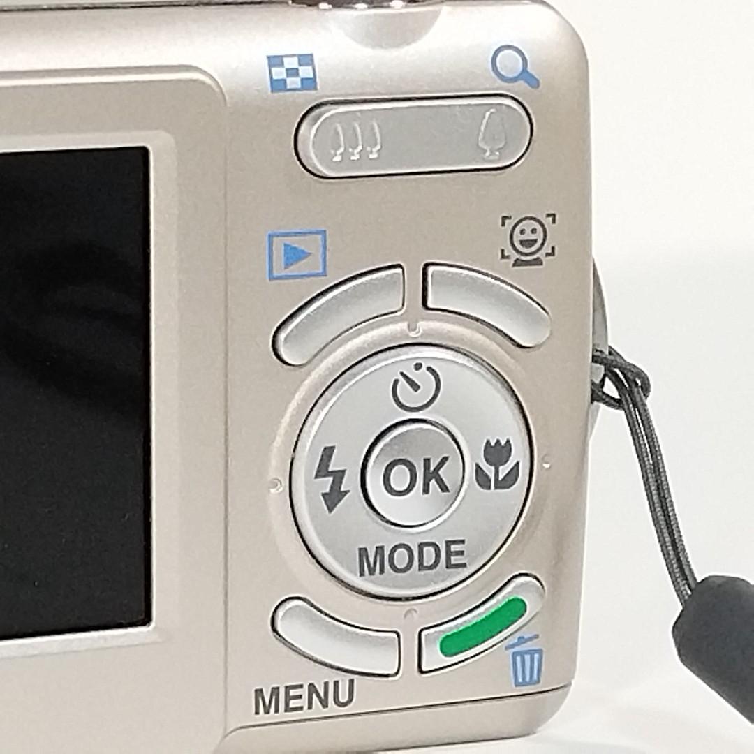 PENTAX Optio E70　美品　デジタルカメラ　電池タイプ　ペンタックス