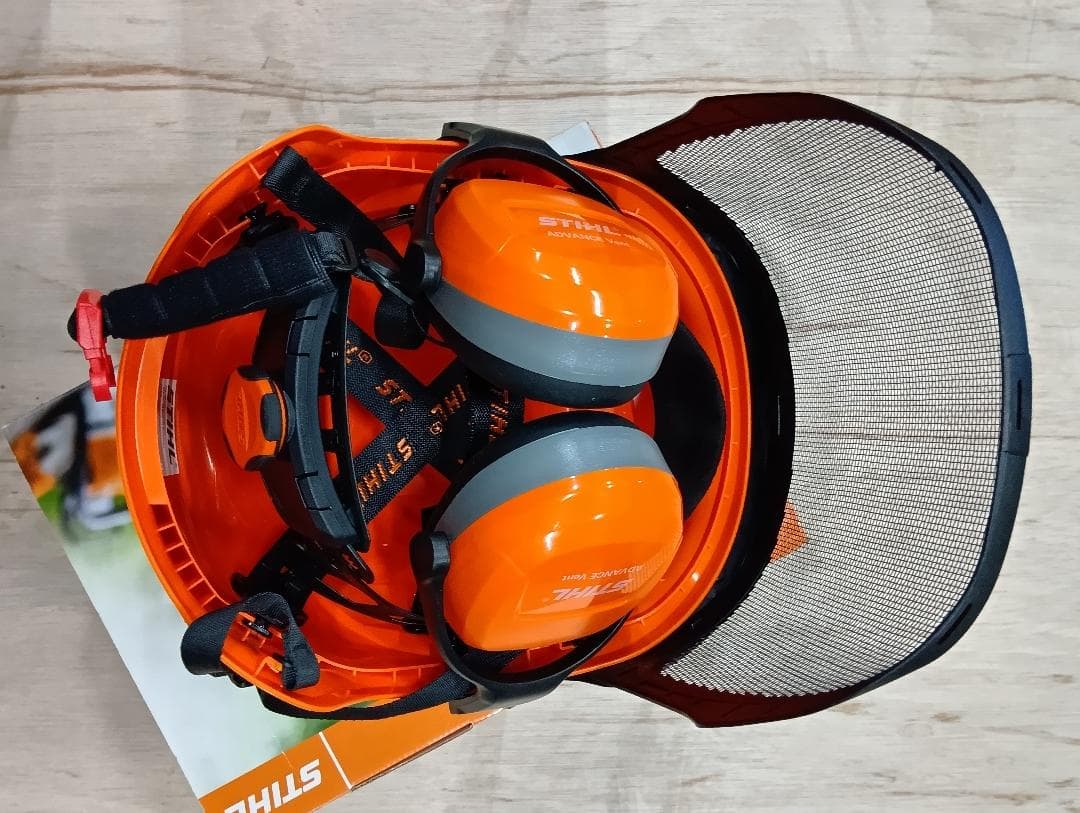 STIHL ヘルメット