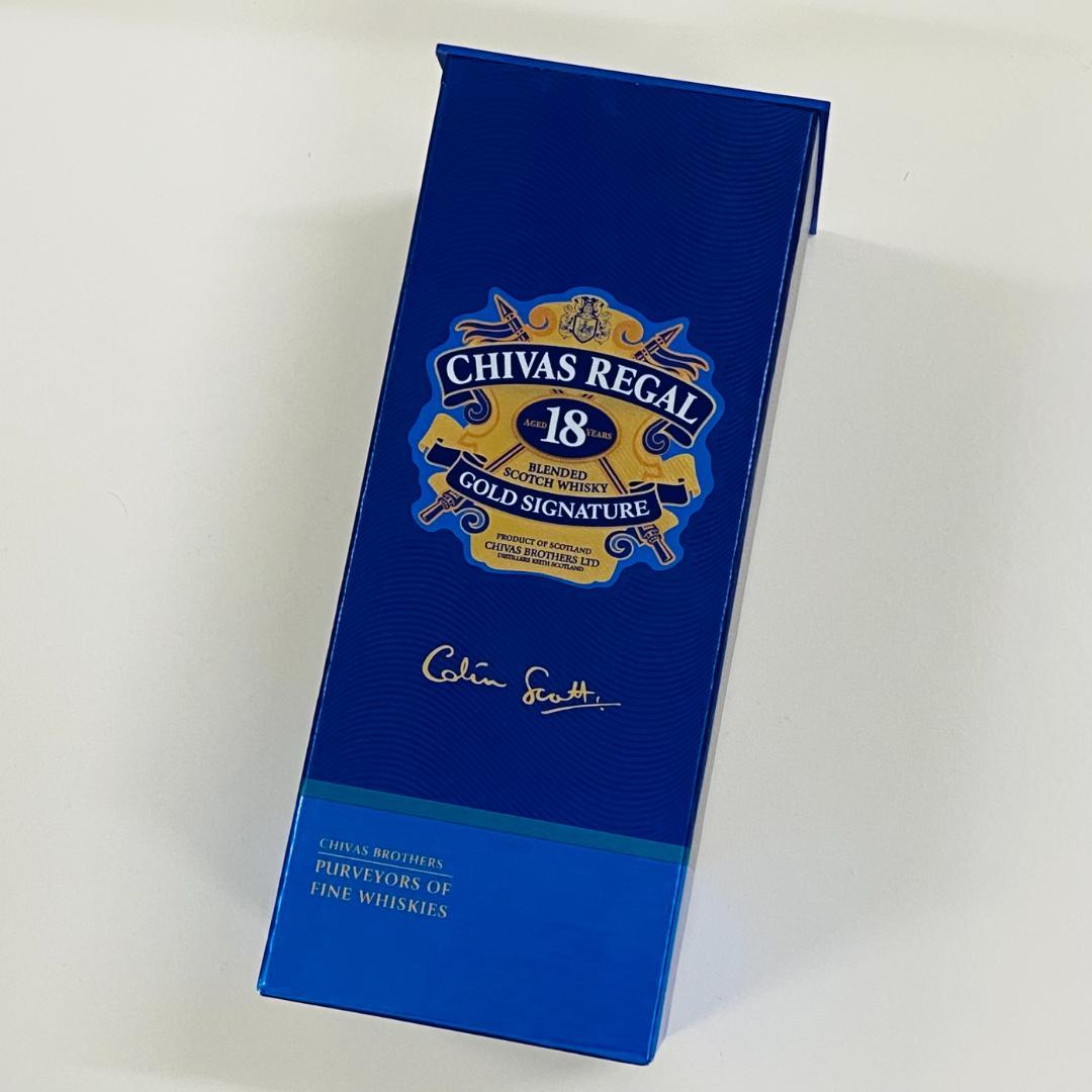 CHIVAS REGAL 18年 ゴールドシグネチャー シーバスリーガル 700