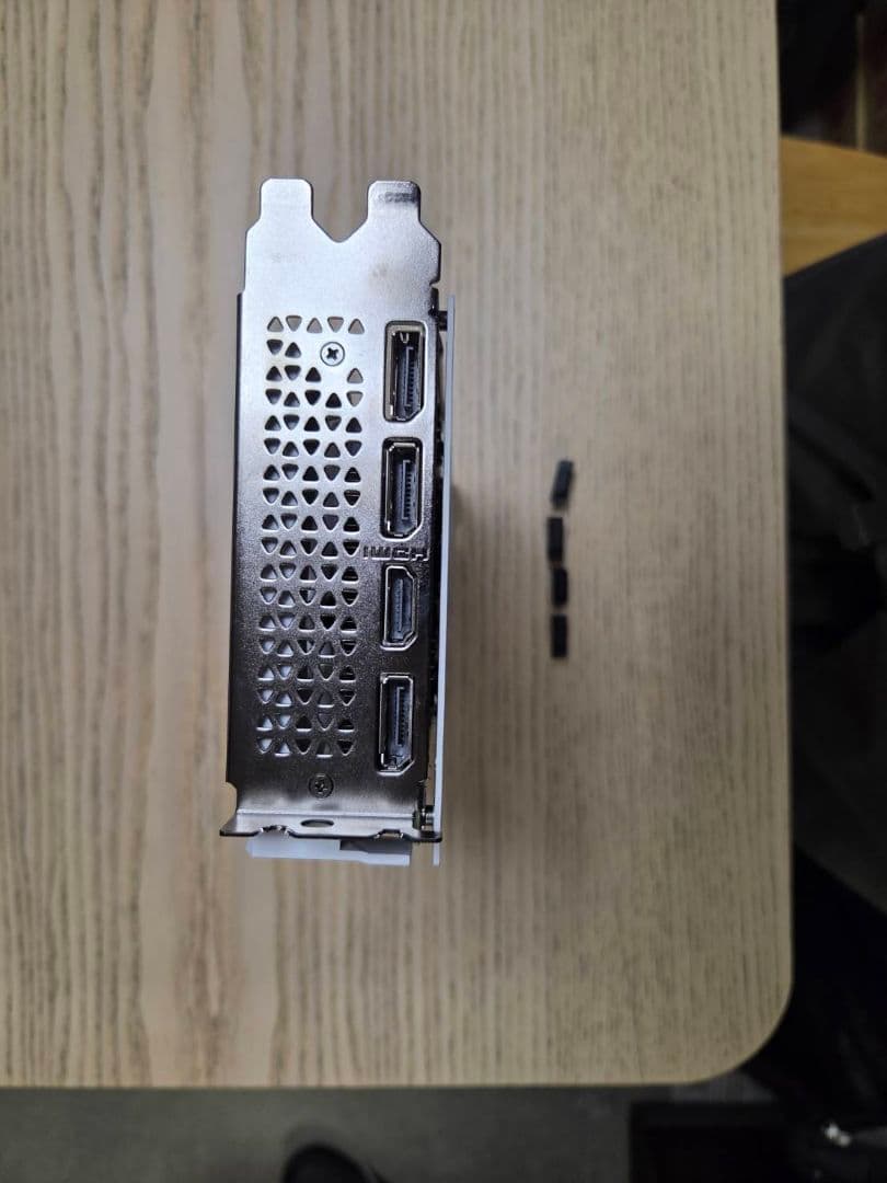 PNY グラフィックボード GeForce RTX 4060 8GB XLR8