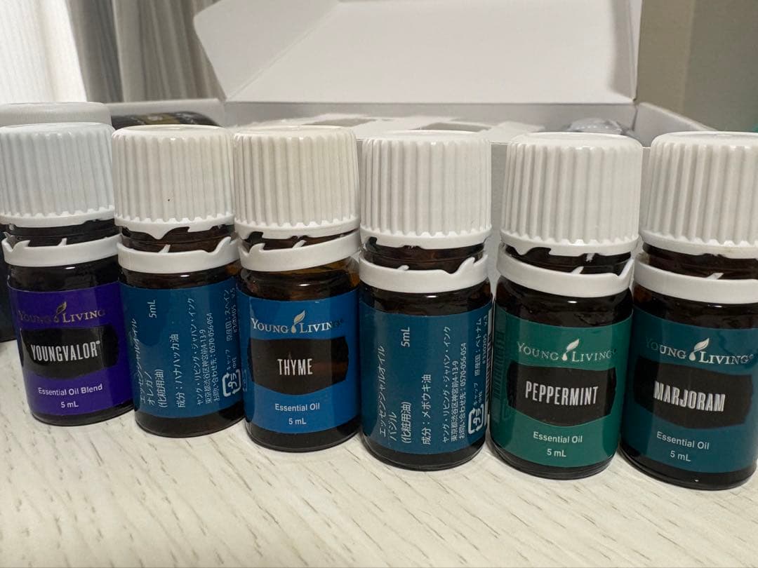 その他 YOUNG LIVING RAINDROP