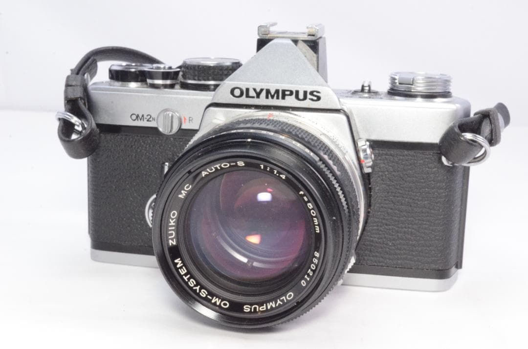 OLYMPUSフィルム一眼レフカメラ OM-2N/50mm/70-210mm