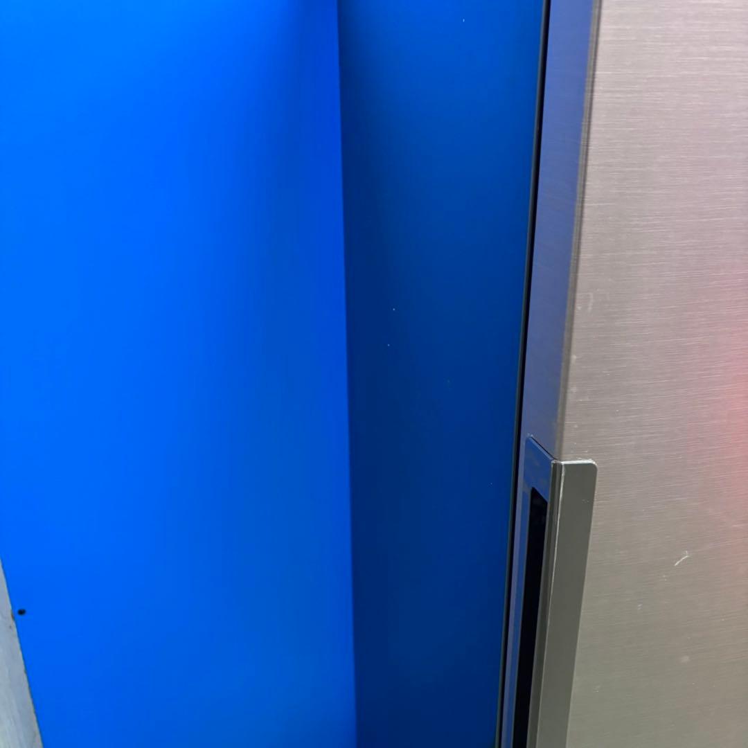 776 ブラウン　SHARP 中型冷蔵庫　2ドア　小型　一人暮らし　右開き