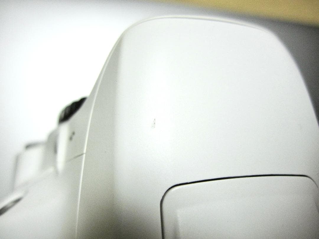 【希少】Canon EOS REBEL SL1 (kiss X7)ホワイトカラー