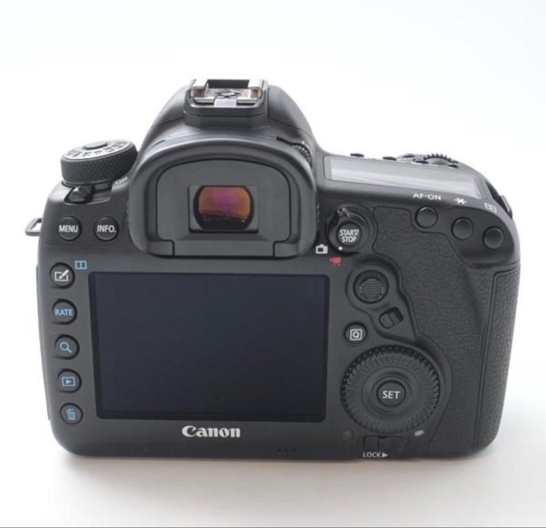 未使用に近い　Canon EOS 5D Mark IV mark4