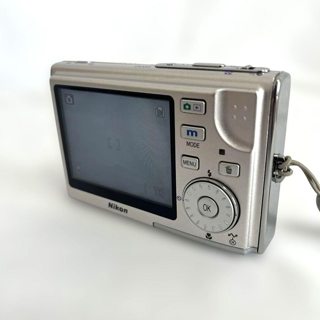 Nikon デジタルカメラ COOLPIX S5 シルバー