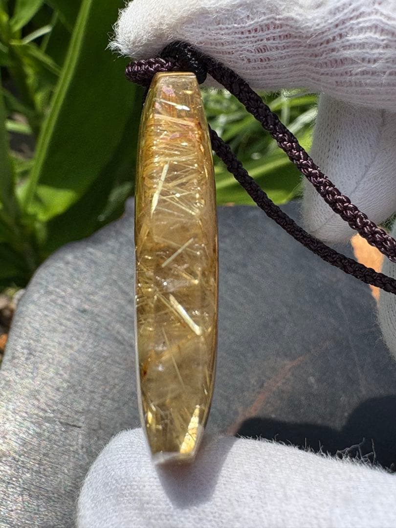 ❗️買い得　超レア　煌めき　たっぷり　タイチン　ルチル⭐️ペンダントトップ　21g