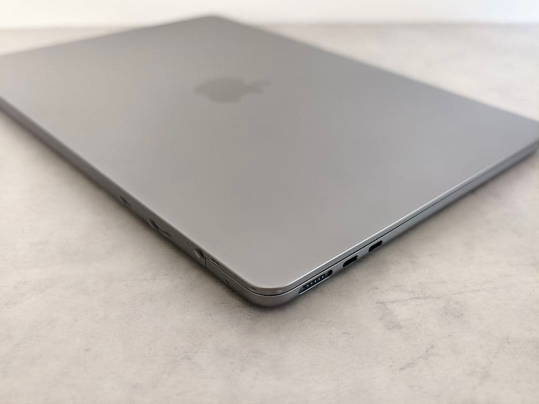 M2 2022 MacBook Air 13インチ