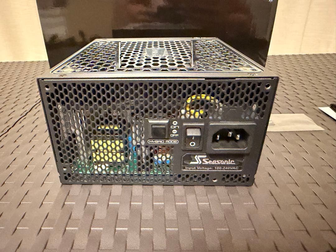 Seasonic PRIME Titanium 650W ATX電源