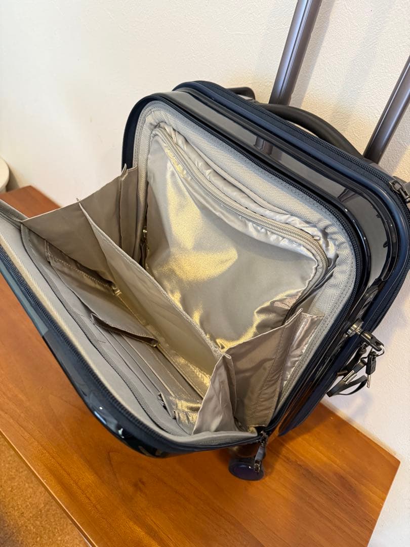 #旅行#機内持ち込み#21L小型で軽量新品コンパクトキャリー定価22,000
