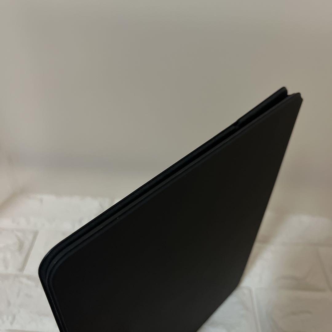 【極美品】iPad Magic Keyboard MXQU2J/A A1998