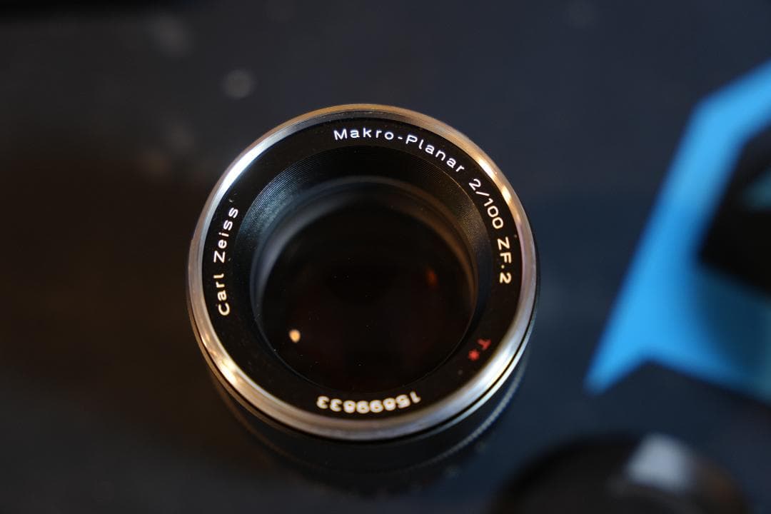 Carl Zeiss Makro-Planar 2/100 ZF.2 レンズ