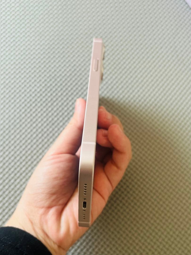 【美品】iPhone13 本体 ピンク