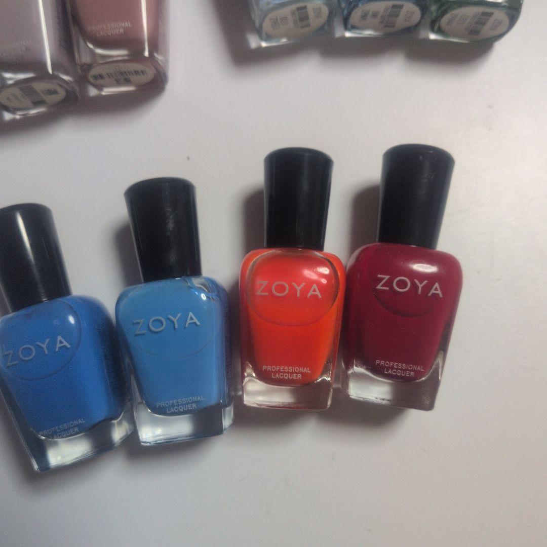 Zoya ネイルカラー 16本セット