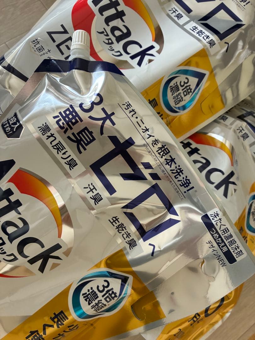 アタックZERO 液体史上最高の無菌レベル消臭力 詰め替え 2100ｇ x5