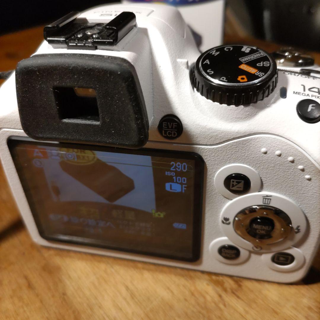 Fujifilm finepix SL300 デジタル一眼レフ 本体 + 付属品