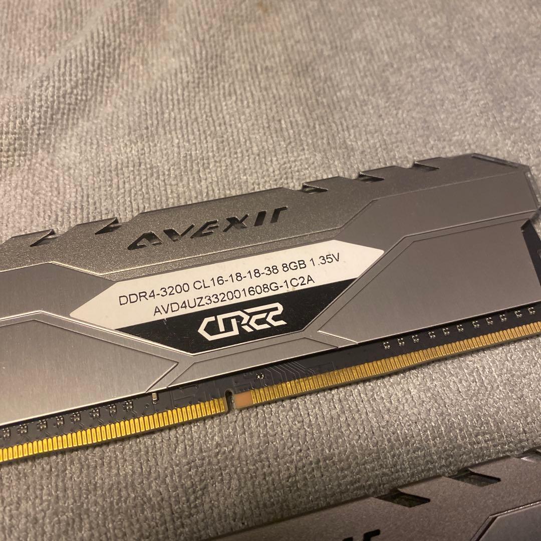 AVEXIR DDR4-3200 8GB メモリ 2枚セット　RGB